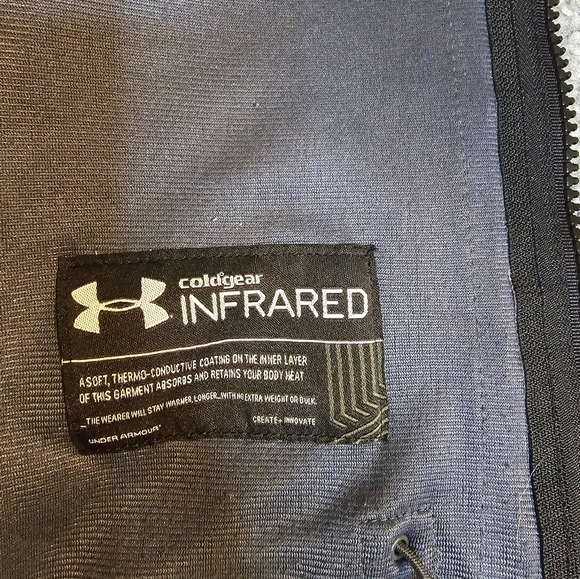 Under Armour Men's Small Storm Coldgear  Infared Softershell Jacket EUC - Picture 8 of 11